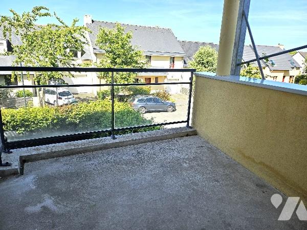 NOYAL-CHÂTILLON-SUR-SEICHE – T3 avec balcon, garage et ascenseur