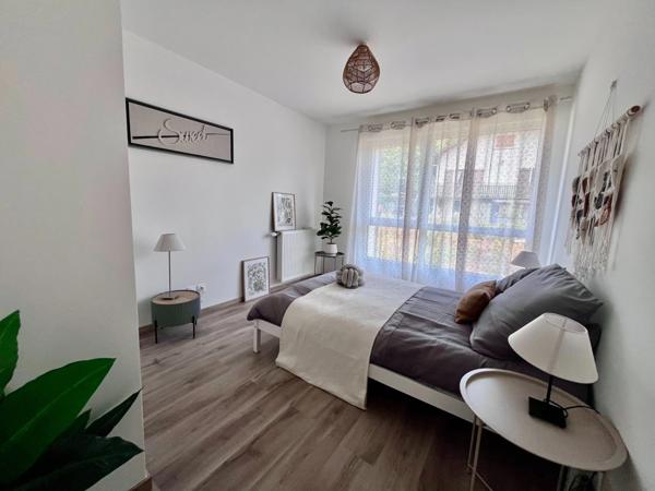 à vendre appartement duplex 100m² rez de jardin 5 pièces SCIEZ (74) parking et cave