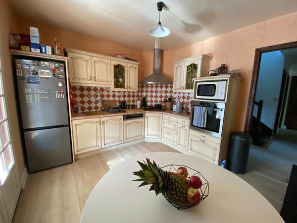 A LOUER - Chambre pour colocation dans une grande maison à LANVALLAY - AXE DINAN - RENNES