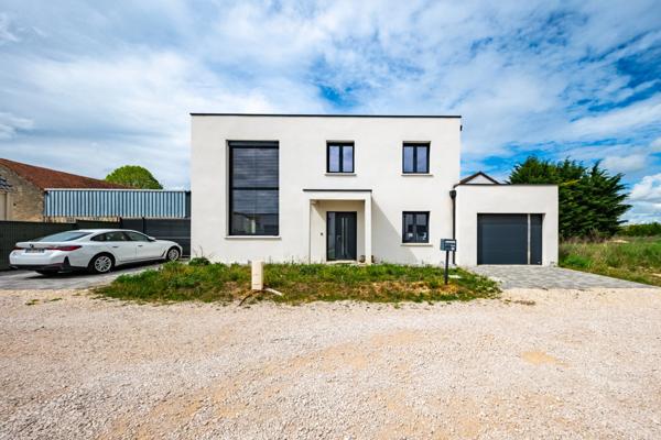 Maison à vendre 6 pièces GENLIS (21)