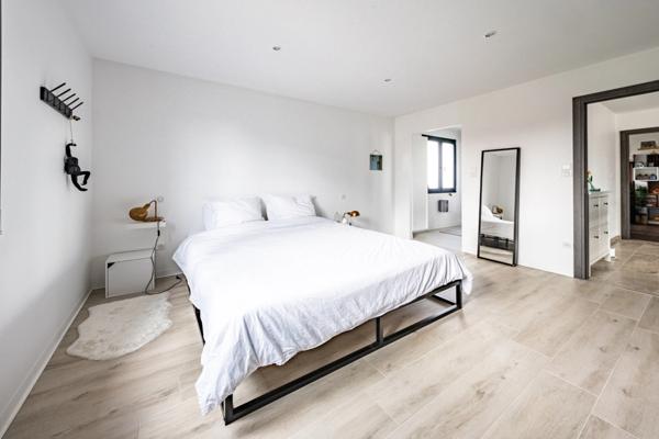 Maison à vendre 6 pièces GENLIS (21)