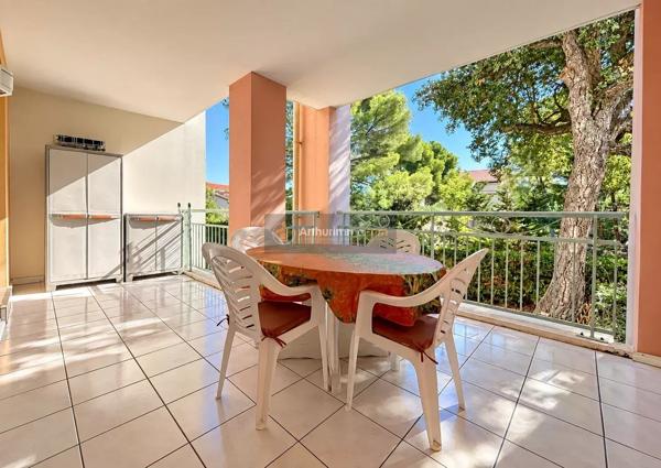 Vente                                                      Appartement
                        
                     2 pièces                      34 m2                     à Saint-Aygulf