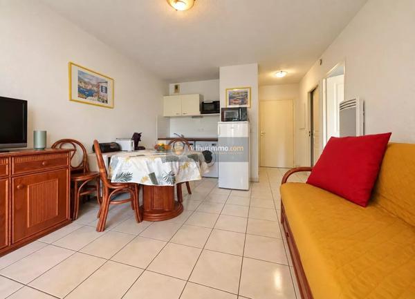 Vente                                                      Appartement
                        
                     2 pièces                      34 m2                     à Saint-Aygulf