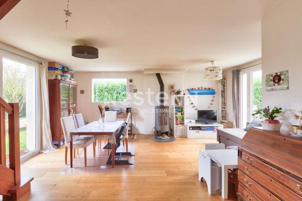 Maison à vendre à Saint-Laurent-de-la-Mer proche bourg et plages