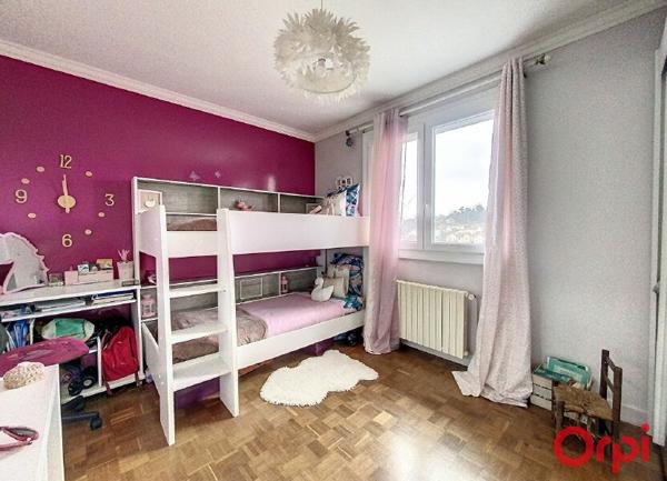 Maison à vendre    6 pièces •  Montluçon