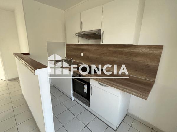 Location Appartement 2 pièces 41.72 m² - 4 AVENUE JULES LEFEVRE Chateau Thierry 02400