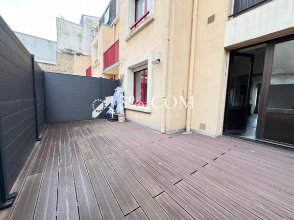 Appartement
                                                                                                                                                                                                                                                                                                                        3 pièce(s)                                                                                                                                                                                                          1 chambre(s)                                                                                                                                                                                                          45  m²