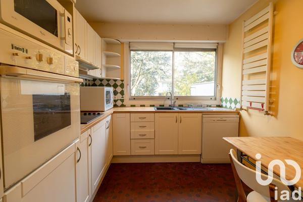 Appartement à vendre 4 pièces 99 m² Le Plessis-Robinson