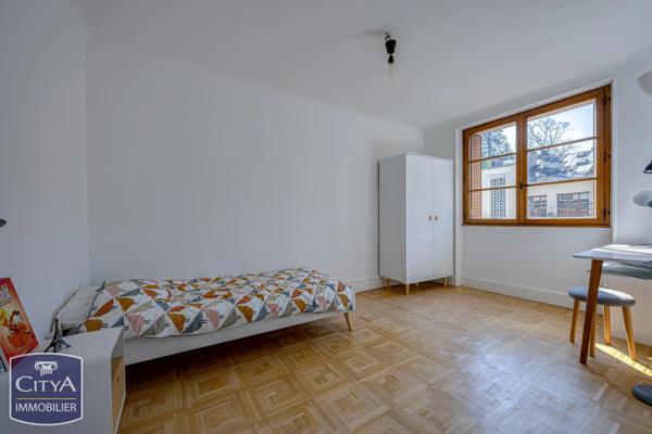 Appartement à vendre 4 pièces 95.5m² Chambéry (73000)