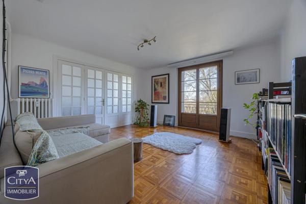 Appartement à vendre 4 pièces 95.5m² Chambéry (73000)