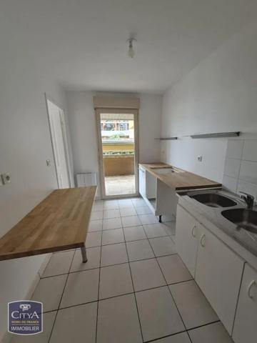 Appartement à louer 3 pièces 82.15m² Valenciennes (59300)