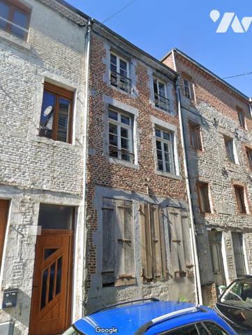 Ensemble immobilier situé à GIVET (08600), 1 Place Carnot, cadastré section BC numéro 892