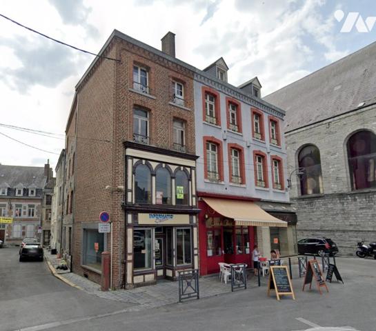 Ensemble immobilier situé à GIVET (08600), 1 Place Carnot, cadastré section BC numéro 892