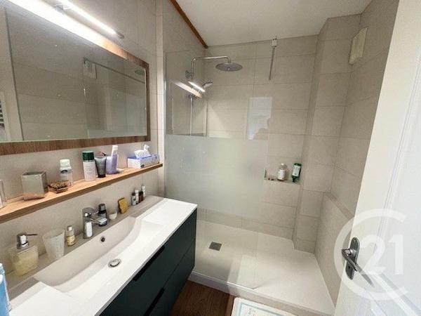 Appartement F3 à vendre  3 pièces - 70 m2 BOURG EN BRESSE - 01