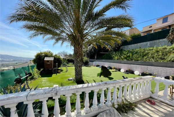 Maison à vendre 4 pièces SAINT LAURENT DU VAR (06)