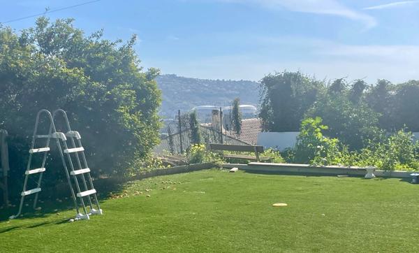 Maison à vendre 4 pièces SAINT LAURENT DU VAR (06)