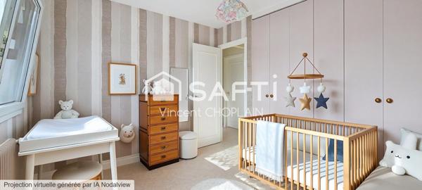 pharos, Bel-étage lumineuse, 3CH, garage jardin,135M², Métro Tram
