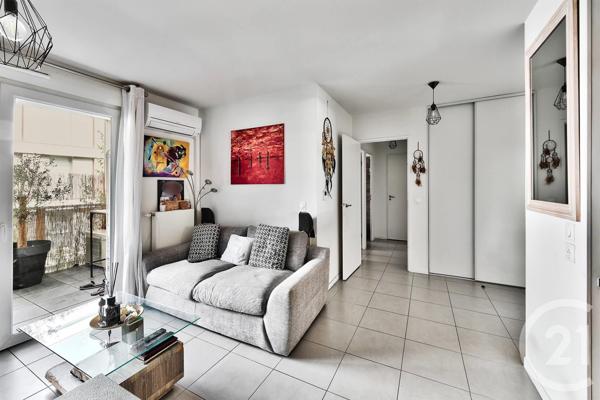 Appartement F3 à vendre  3 pièces - 62,20 m2 SATHONAY CAMP - 69
