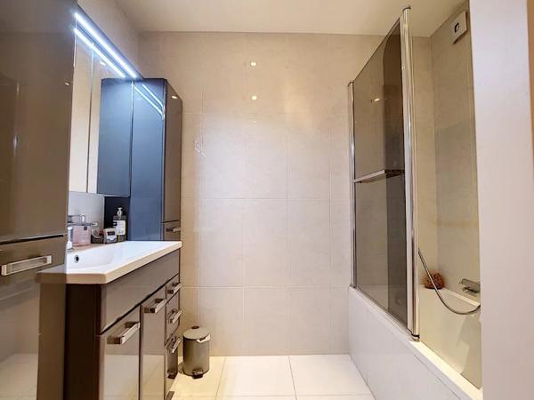 Location Appartement 3 pièces 75 m2 à Nice