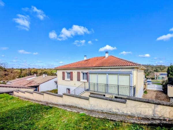 Maison à vendre à Ruffec (16700) - Charente