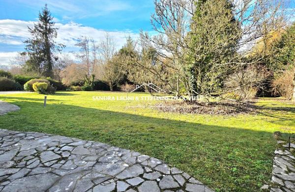 AUNEAU - ABLIS -  MAGNIFIQUE LONGERE de 195 m² - 7 PIECES - AVEC PISCINE