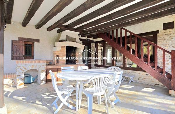 AUNEAU - ABLIS -  MAGNIFIQUE LONGERE de 195 m² - 7 PIECES - AVEC PISCINE