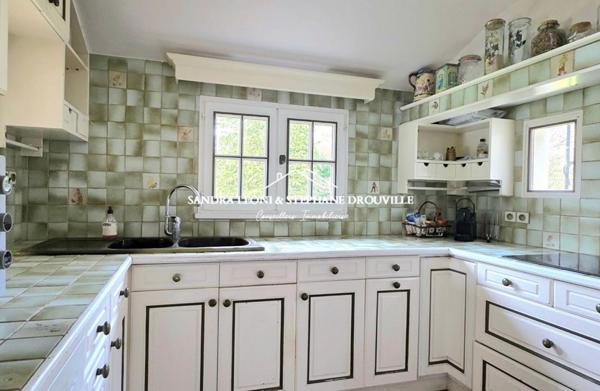 AUNEAU - ABLIS -  MAGNIFIQUE LONGERE de 195 m² - 7 PIECES - AVEC PISCINE