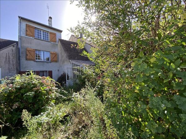 Maison à vendre |  Aigurande |  6 pièces | 186 m²