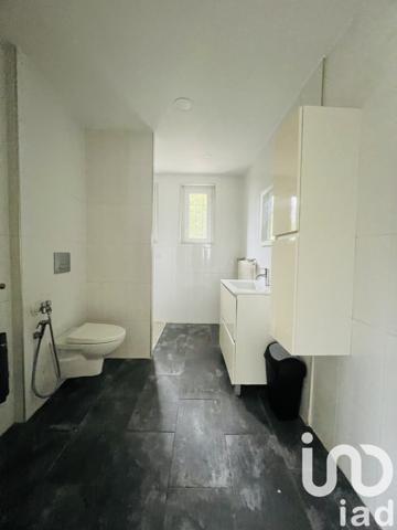 Maison à vendre 8 pièces 253 m² Le Chambon-Feugerolles
