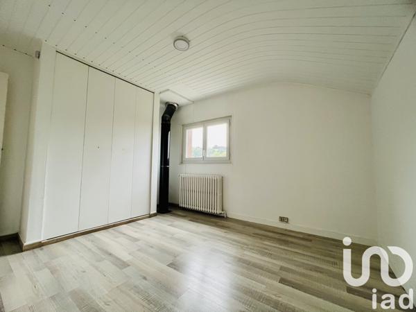 Maison à vendre 8 pièces 253 m² Le Chambon-Feugerolles