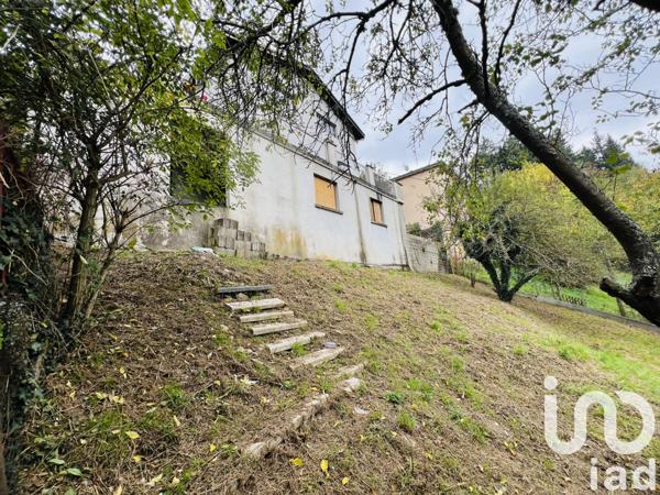 Maison à vendre 8 pièces 253 m² Le Chambon-Feugerolles