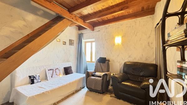 Maison à vendre 8 pièces 150 m² Saint-Étienne-de-Fontbellon