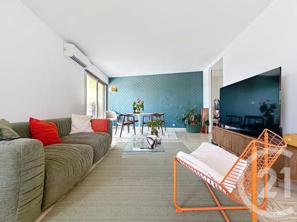 Appartement F3 à vendre  3 pièces - 69 m 2   MANDELIEU LA NAPOULE  - 06