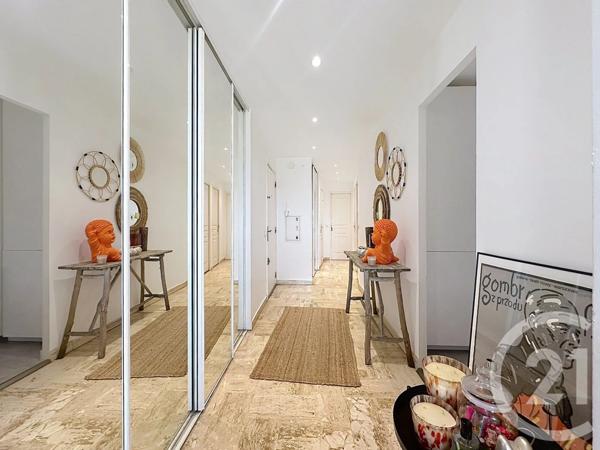 Appartement F3 à vendre  3 pièces - 69 m 2   MANDELIEU LA NAPOULE  - 06