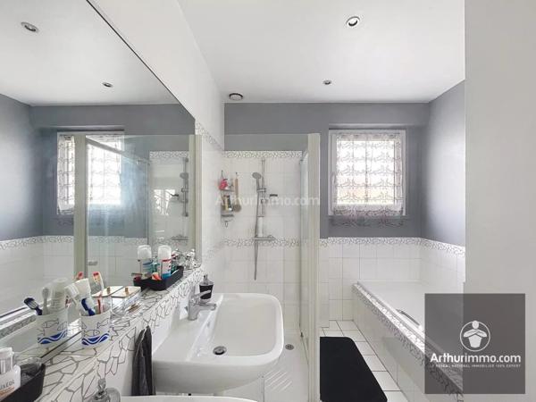 Vente Maison 8 pièces 170 m2 à Roanne