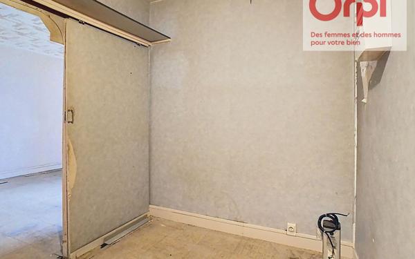 Appartement à vendre    2 pièces • 32,57 m2 Vanves