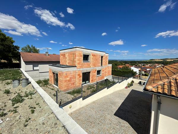 PONT-DU-CHATEAU MAISON MODERNE NEUVE 110 M² , Pont du chateau