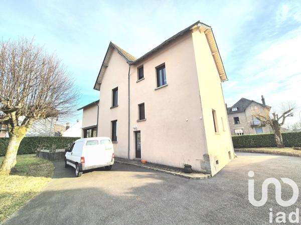 Maison traditionnelle 7 pièces de 210 m² à Égletons (19300)