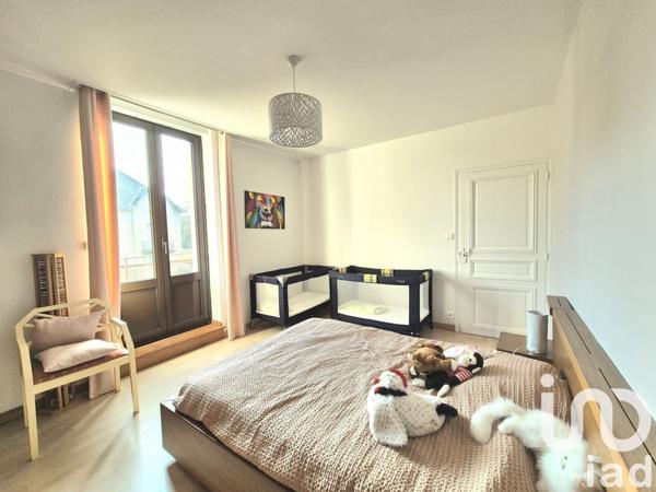 Maison traditionnelle 7 pièces de 210 m² à Égletons (19300)