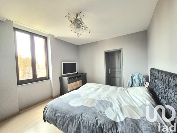 Maison traditionnelle 7 pièces de 210 m² à Égletons (19300)