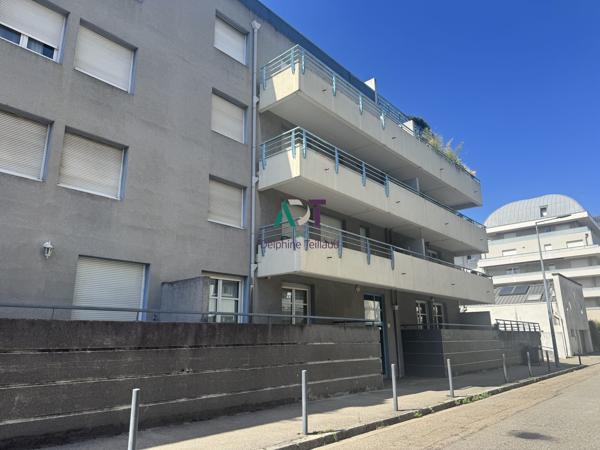 Appartement proche gare avec garage et cave