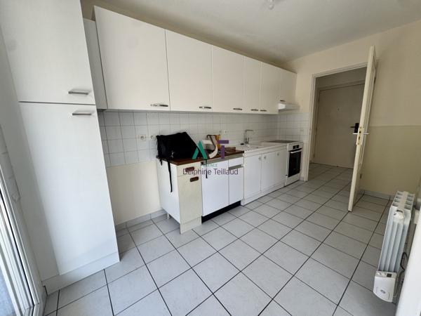Appartement proche gare avec garage et cave