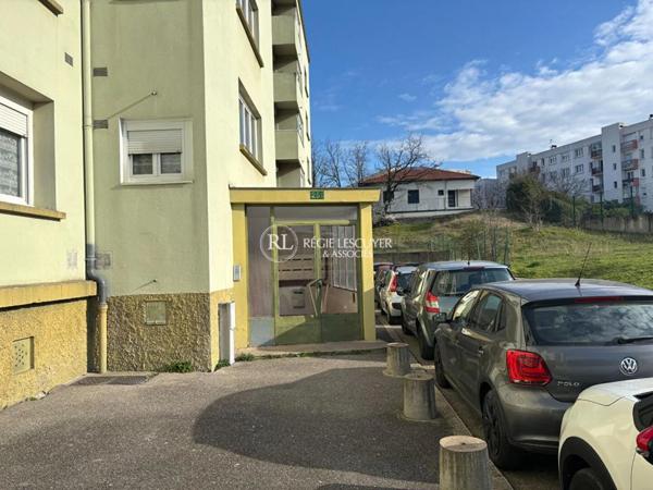 Appartement à louer à Décines-Charpieu (69150)
