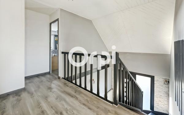 Maison à vendre    6 pièces • 130 m2 Beaurains