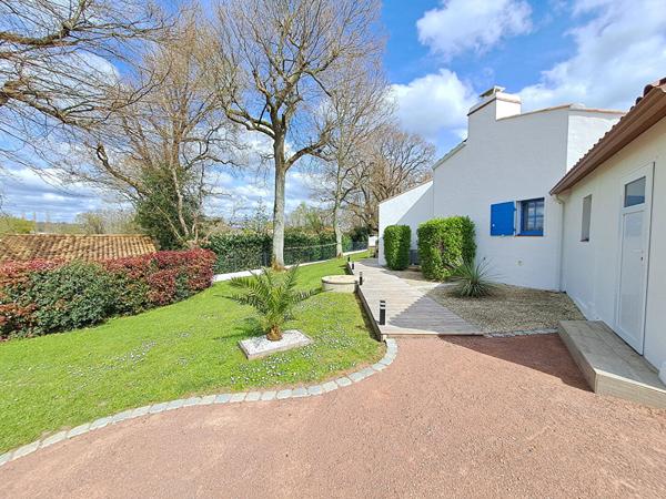 Vente maison Challans : 559 000 € - AJP Immobilier Challans