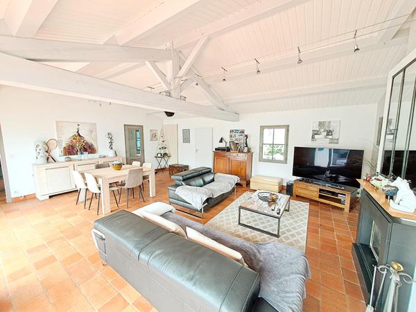 Vente maison Challans : 559 000 € - AJP Immobilier Challans