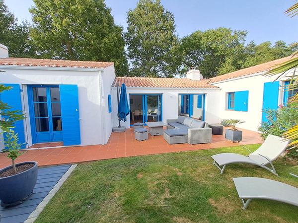 Vente maison Challans : 559 000 € - AJP Immobilier Challans