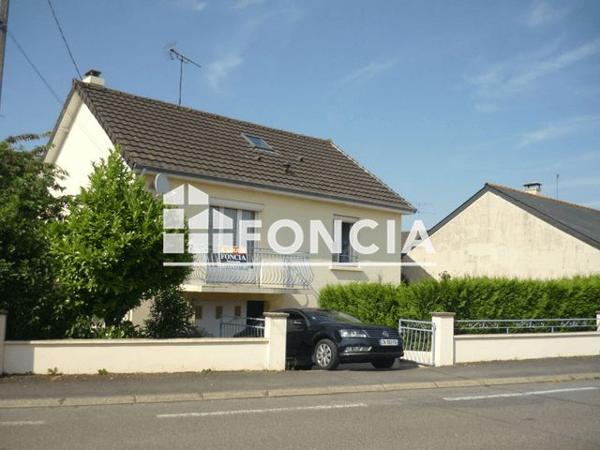 Location Maison 5 pièces 105.7 m² - 129 AVENUE DU MARECHAL LECLERC Saint Berthevin 53940