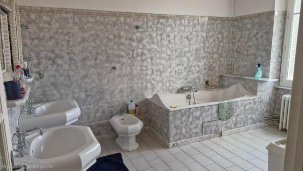 DUPLEX DE 150 M2 DANS LE CENTRE HISTORIQUE DE MONTFERRAND