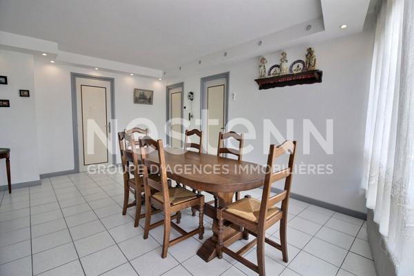 Appartement Lille de type 4 - garage - remise - lumineux